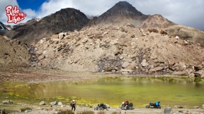 himalayan-lakes-come-in-varied-colors